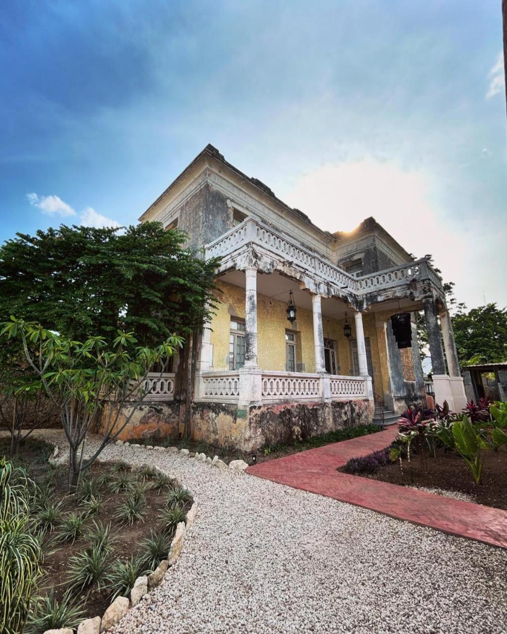 Historic House Hotel Boutique Merida Exterior photo